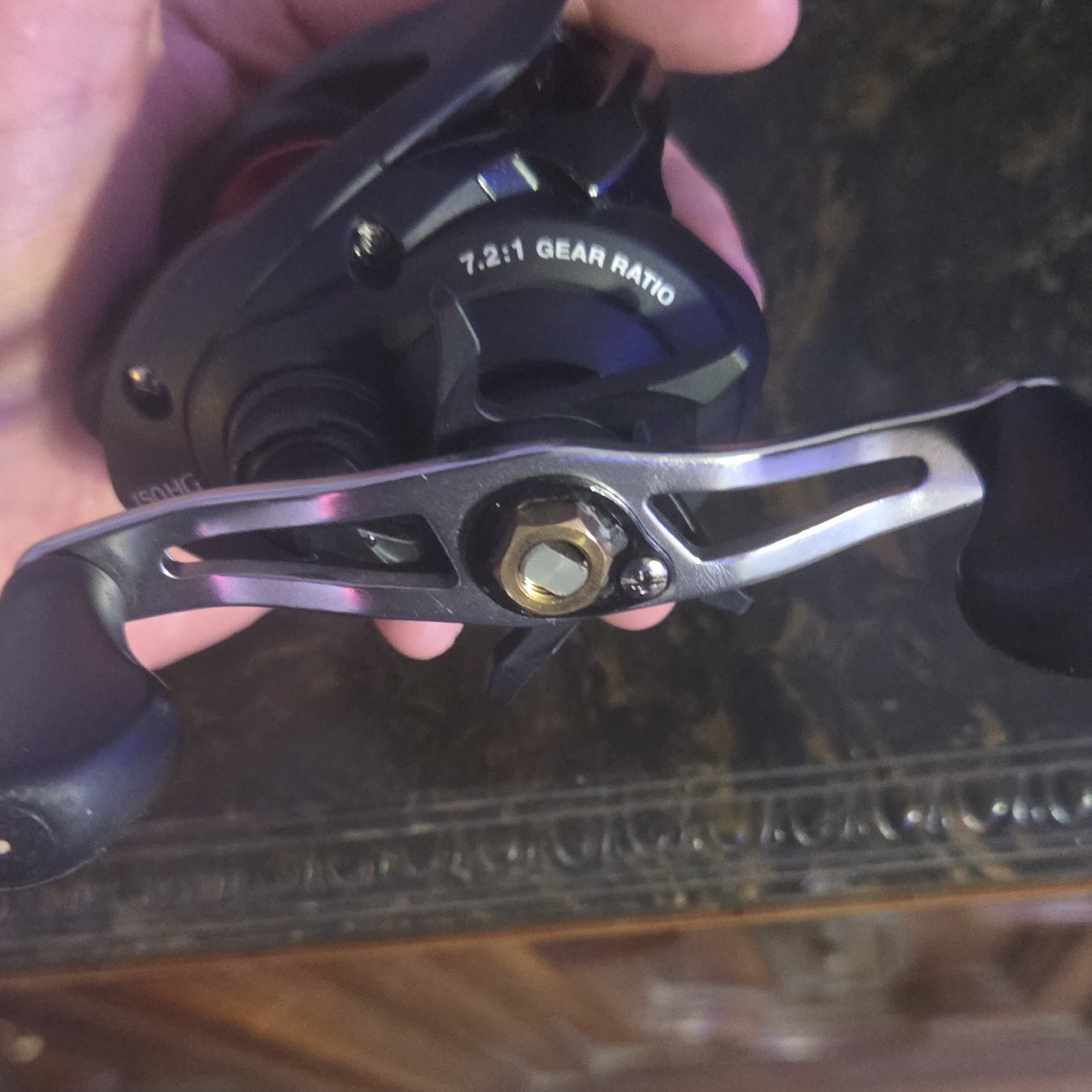 Shimano Caius 150HG Baitcast Reel 7.2:1 Gear Ratio Black Red 150HG