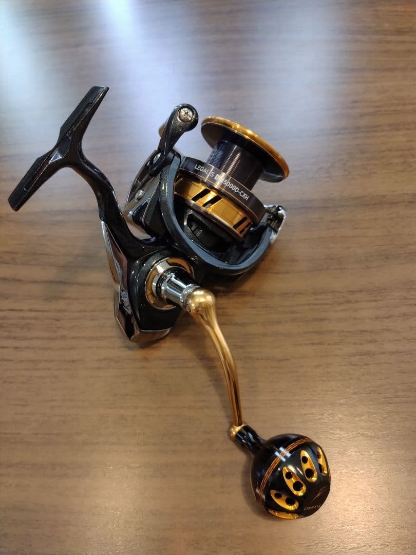 Daiwa 18 Regalis LT5000D-CXH Gomexus handle custom