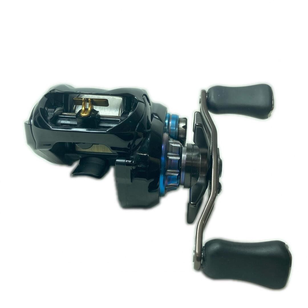 DAIWA Bait Reel 20 Zillion 10.0 SVTW 00630072 with Reel Pouch