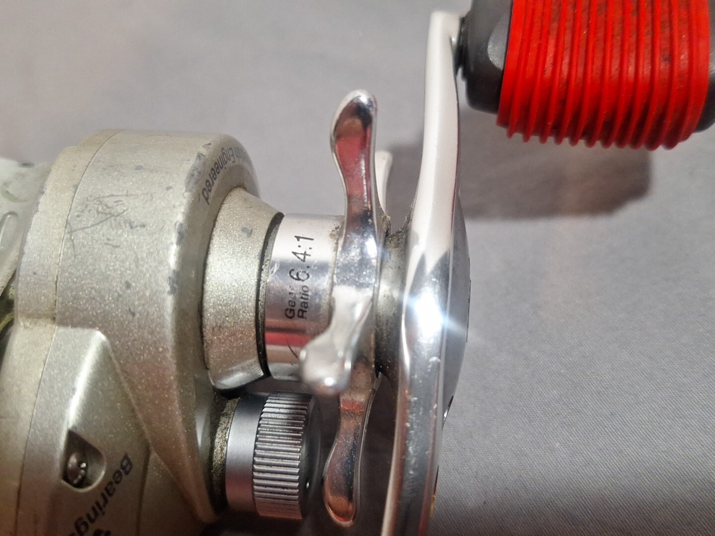Abu Garcia Revo STX Baitcasting Fishing Reel Left Handed Bass 6.4:1 11 bearings