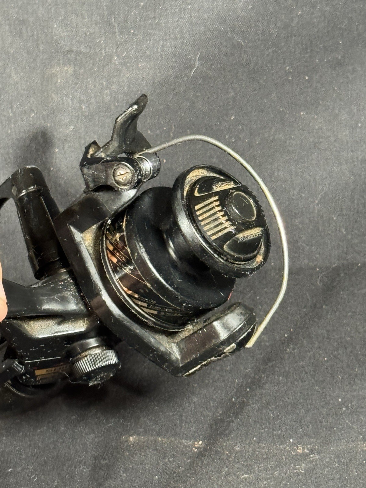 Shimano FX200 Quick Fire II R2 Spool Spinning Reel in Very Excellent Condition