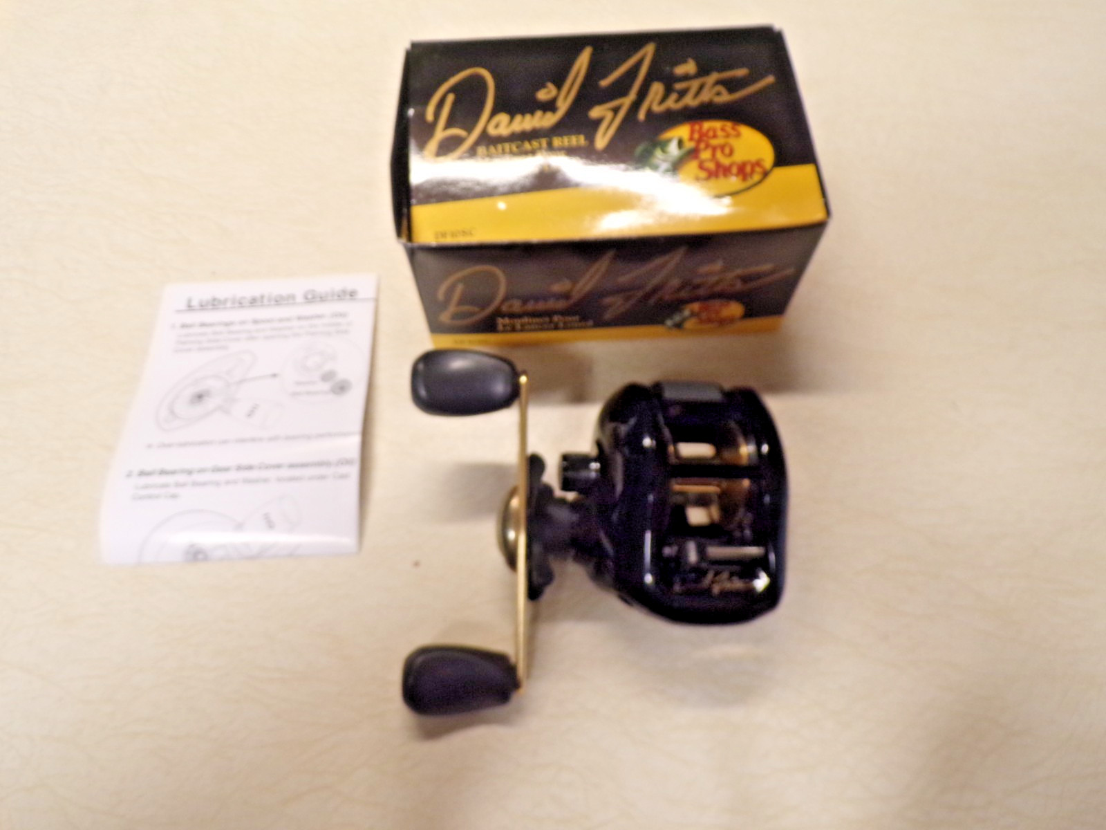 NEW BASS PRO SHOPS FISHING REEL – DAVIS FRITZ – 4 BALL B. – 5:2:1 GEAR R. – NEW