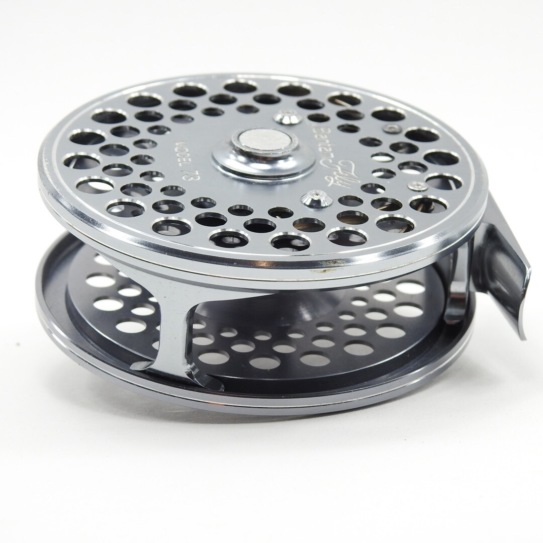 Shimano „Bantam“ Fly Fishing Reel. Model 73. W/ Pouch.