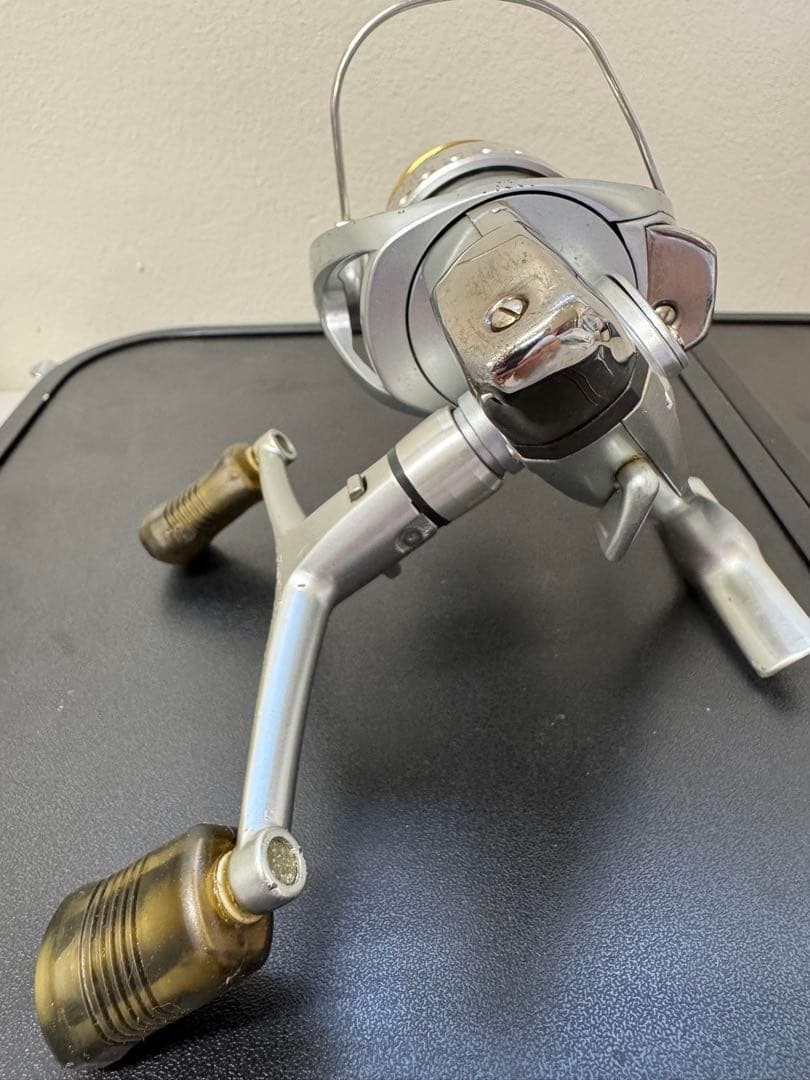 SHIMANO STELLA 3000 SC66F Spinning Reel Tested Smooth Operation Fishing Gear