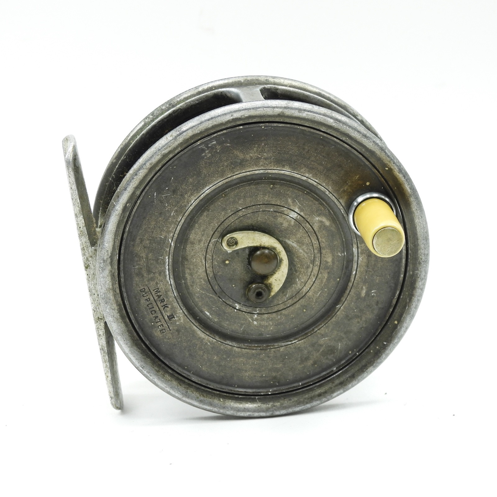 Hardy „Uniqua“ Fly Fishing Reel. 2 7/8″. Iver Johnson Sporting Goods.