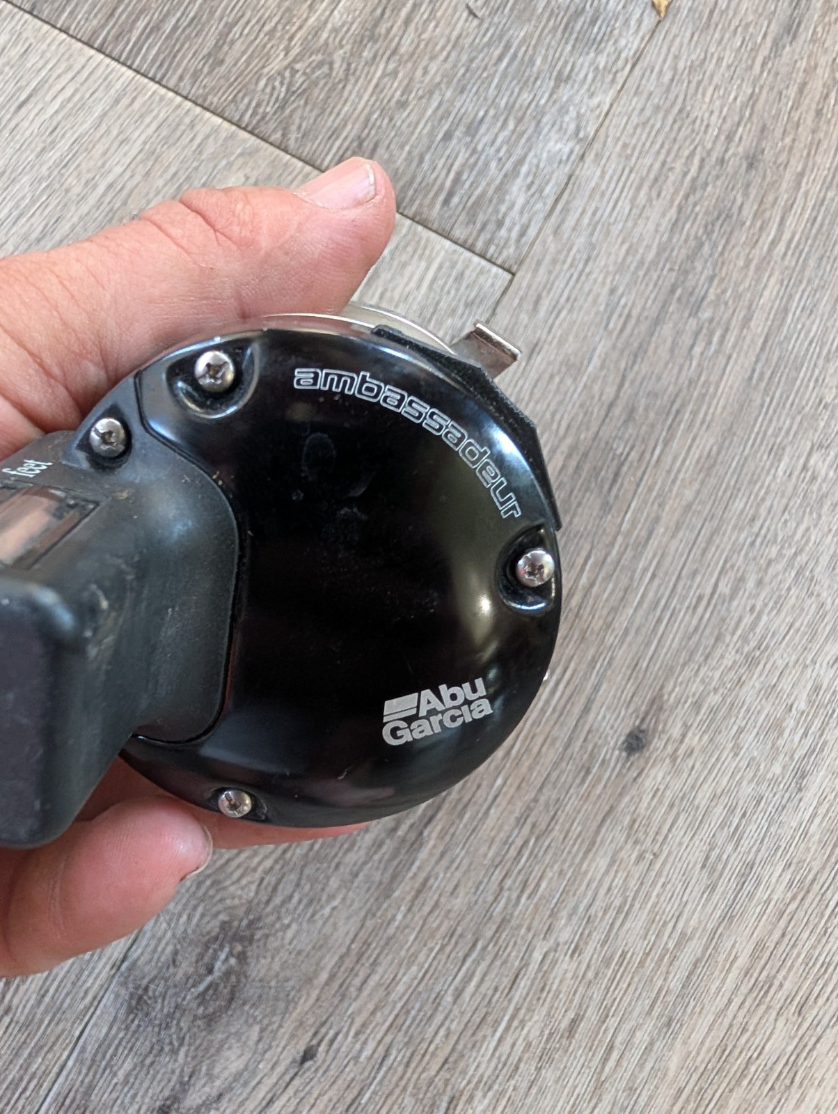 Abu Garcia Ambassadeur 5500LC Line Counter Round Baitcasting Reel Black & Gold