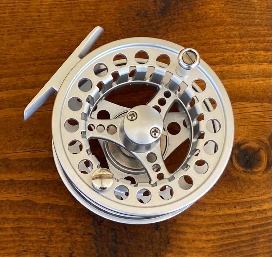 Fly Reel for Fly Fishing Aluminum CNC Cut 5/7 Yamame New Unused
