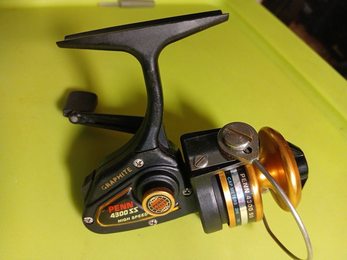 Penn 4300ss Graphite High Speed Lightweight Fishing Reel USA Made
