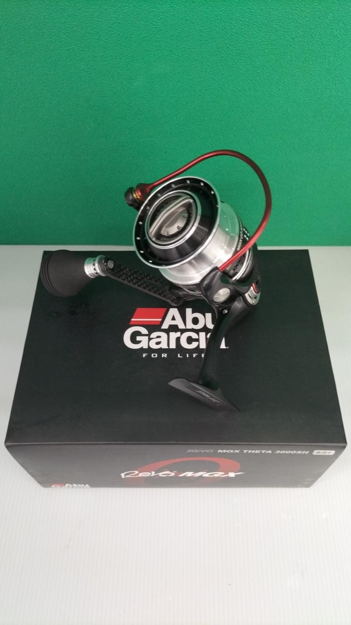 AbuGarcia REVO MGX THETA 3000SH Spinning Reel 6.2:1 Gear 188g 150m 1.2号