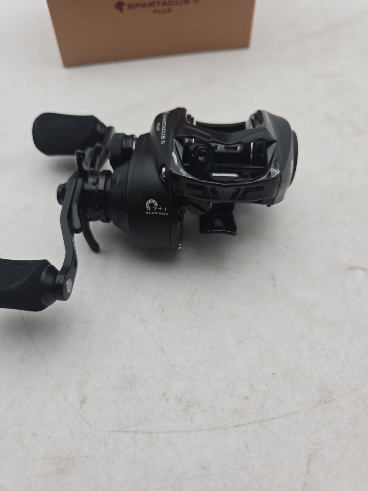 KastKing Spartacus II Baitcasting Reels 7.2:1 Right-Handed 8 Ball Bearings