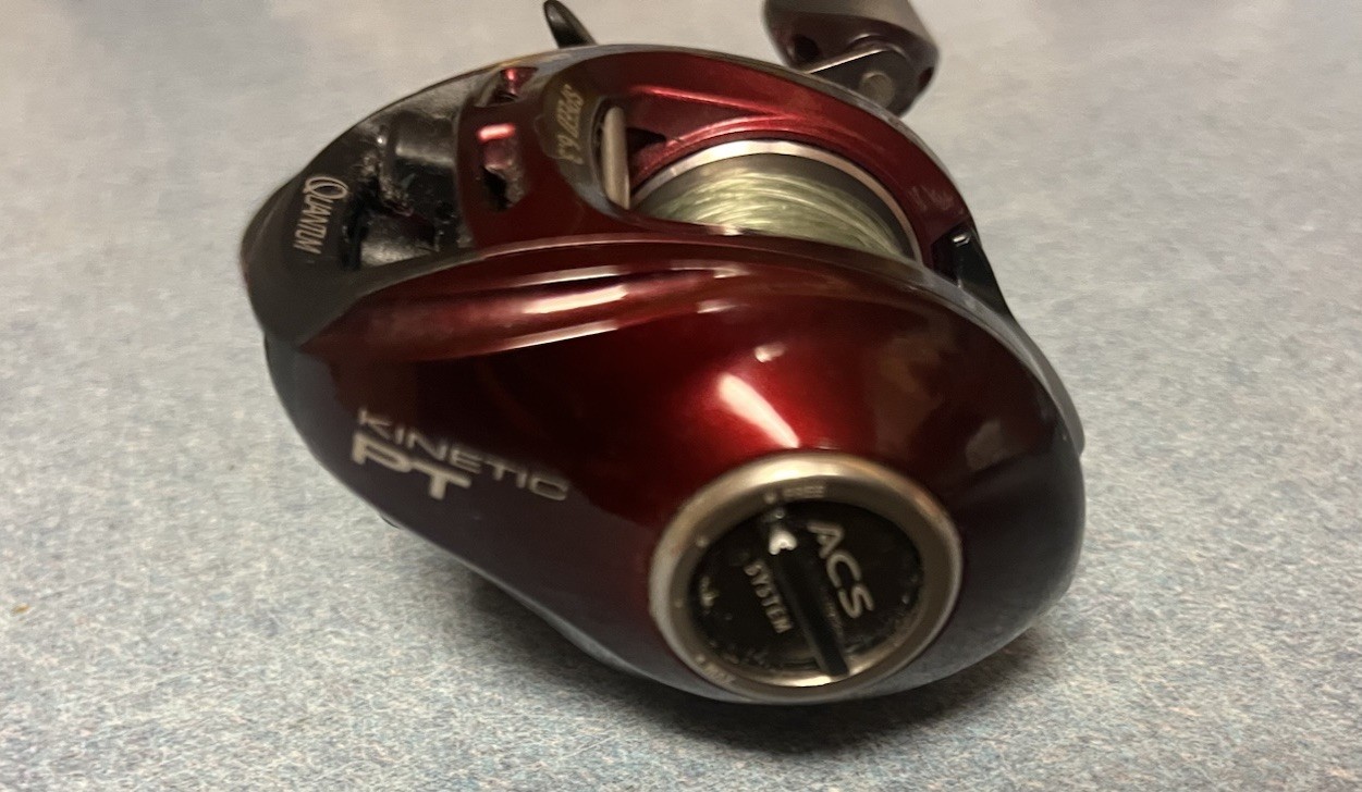 Quantum Kinetic KT 100S PT 6.3:1 Red Baitcast Fishing Reel Right Handed
