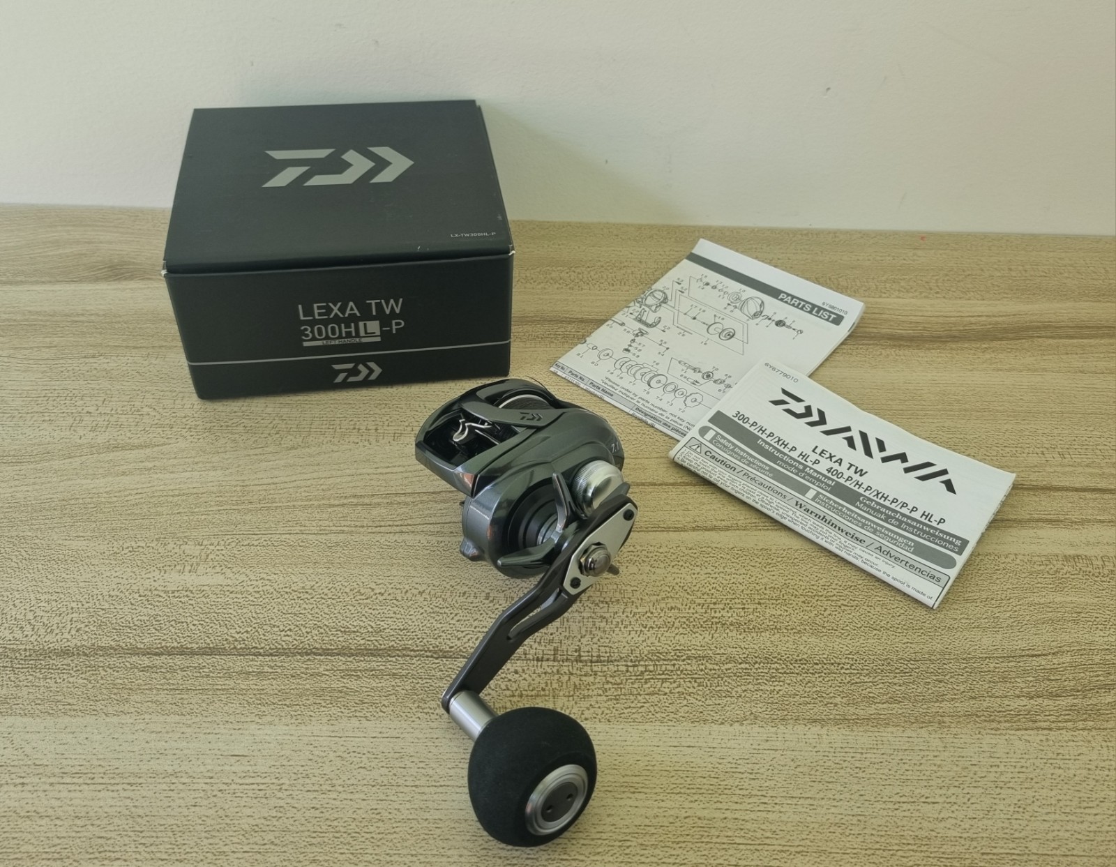 DAIWA LEXA TW TW 300H-LP BAITCASTING REEL – LEFT HANDED – BRAND NEW!!