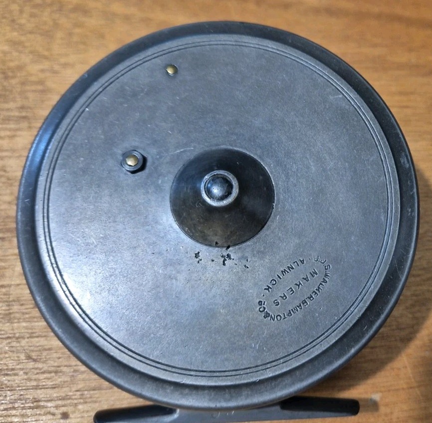 A SUPERB WALKER BAMPTON 3 3/4″ LIGHT SALMON FLY REEL LITTLE USED CONDITION