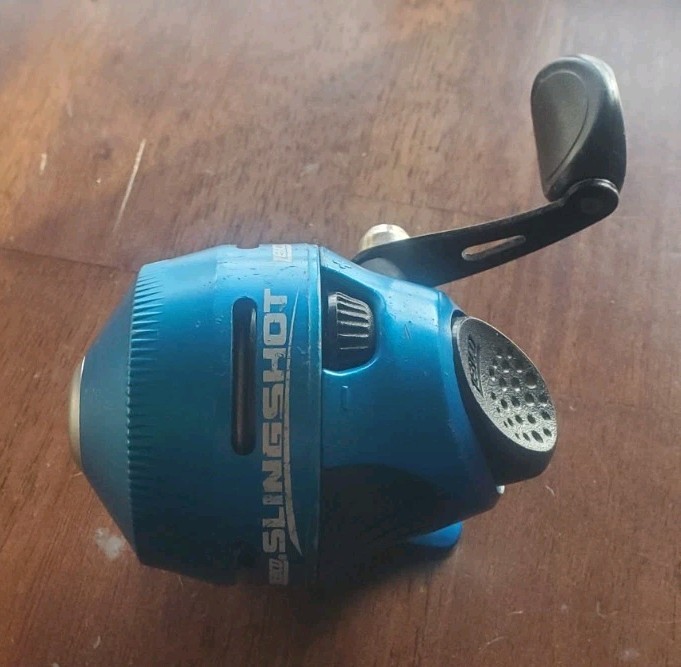 Zebco Slingshot Spincast Fishing Reel