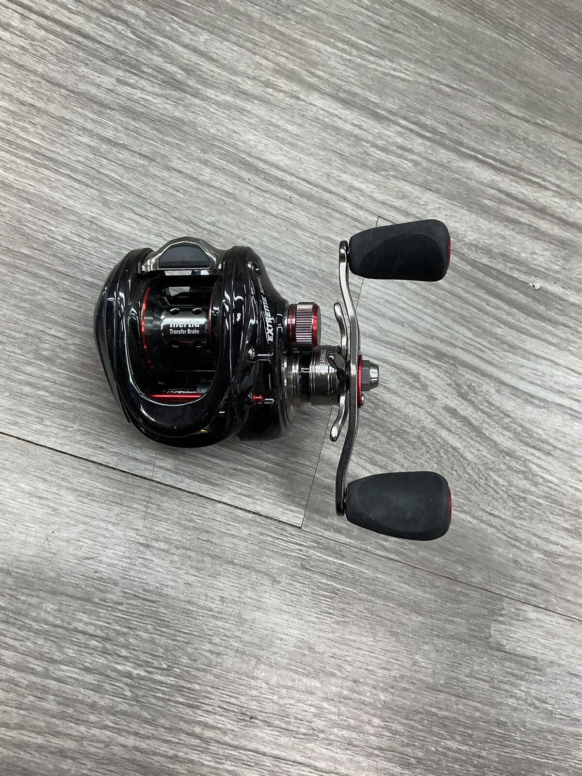 BASS PRO EXTREME XML BAITCASTING REEL EML10SHLA-RB