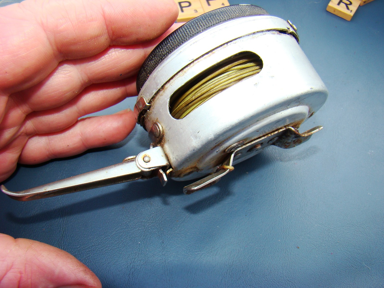 V8399 PF AUTOMATIC Fly Fishing Reel