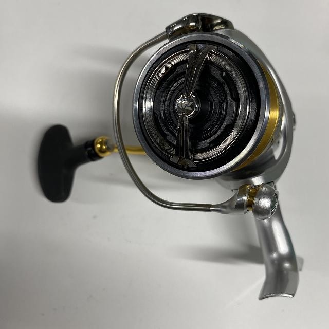 21 Daiwa Freams LT3000C Spinning Fishing Reel