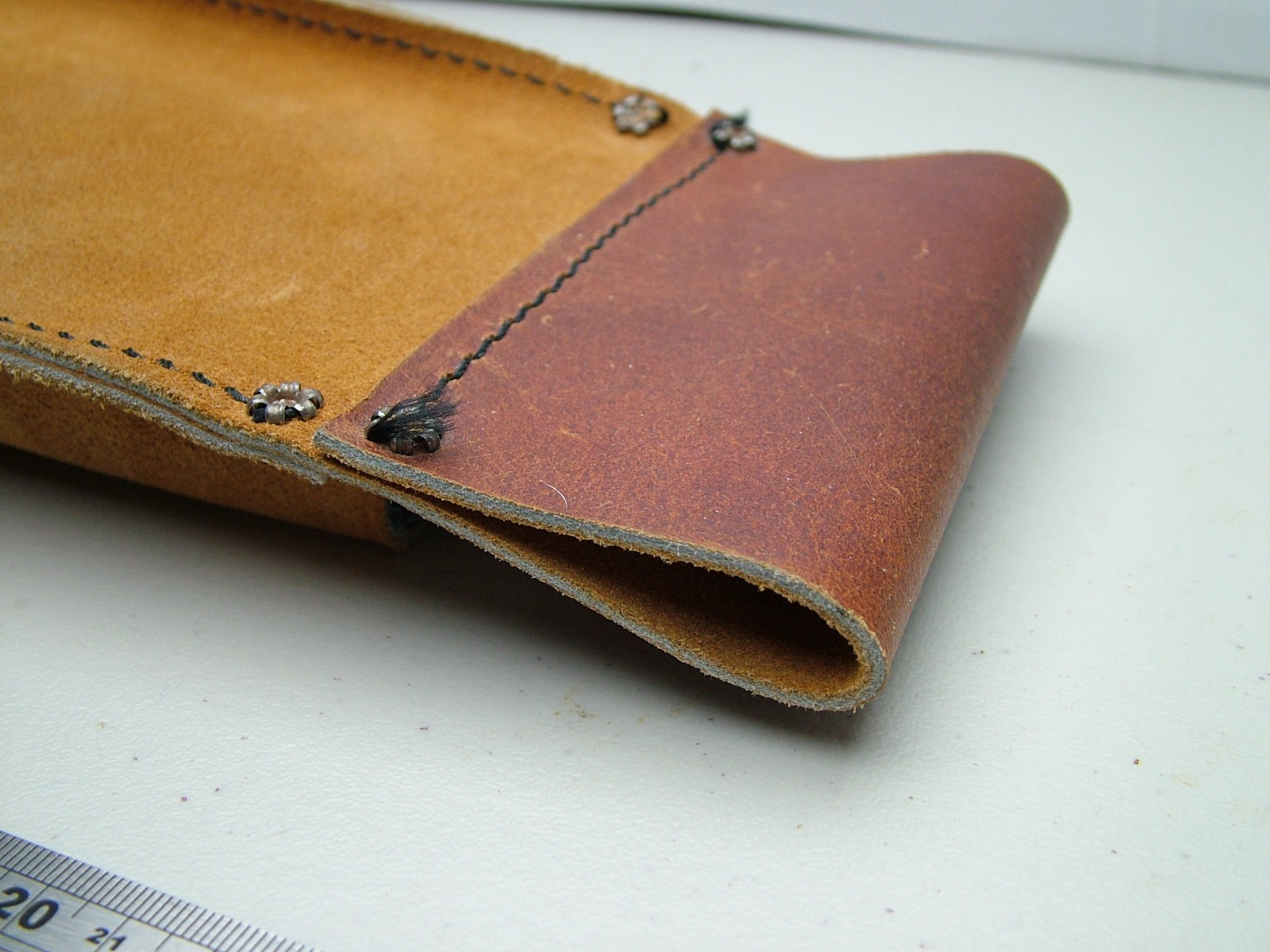 Stunning vintage Schukra Collapsible gaff with correct leather holder