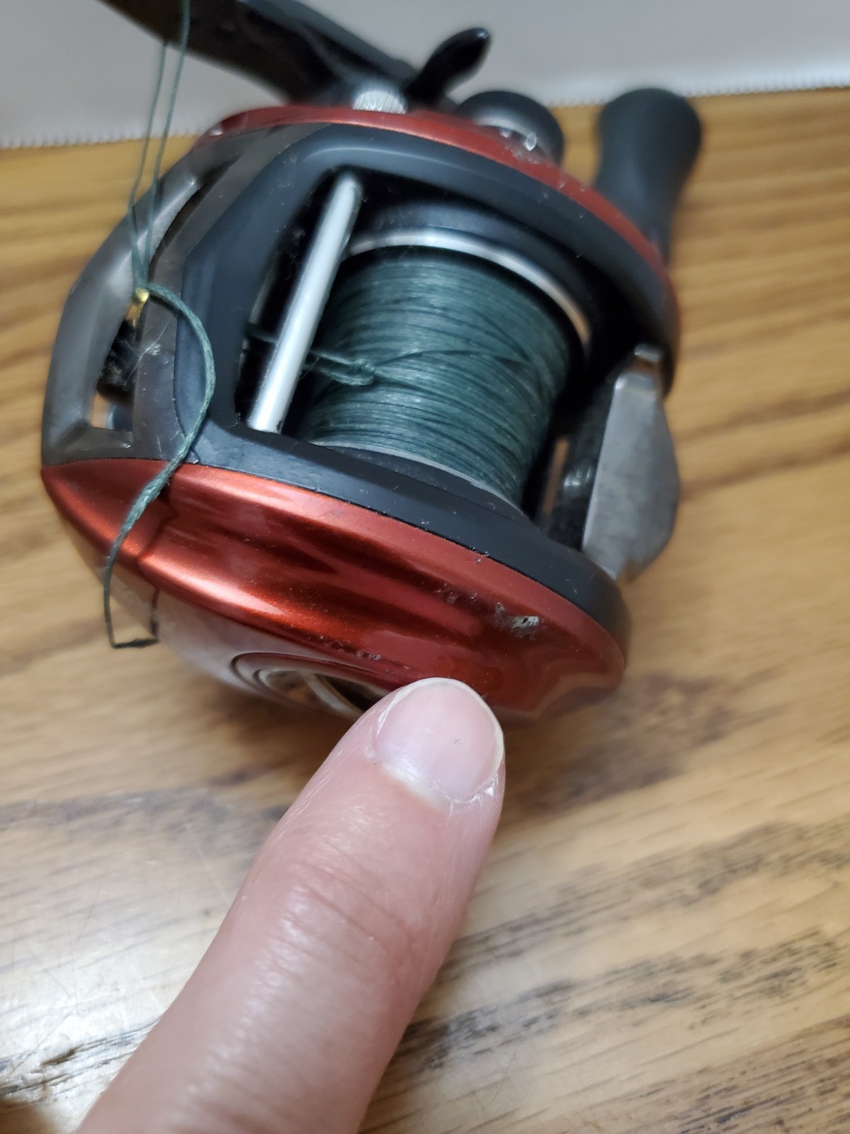 Abu Garcia Revo Rocket Baitcast Reel Right-Hand 9.0:1 With Case