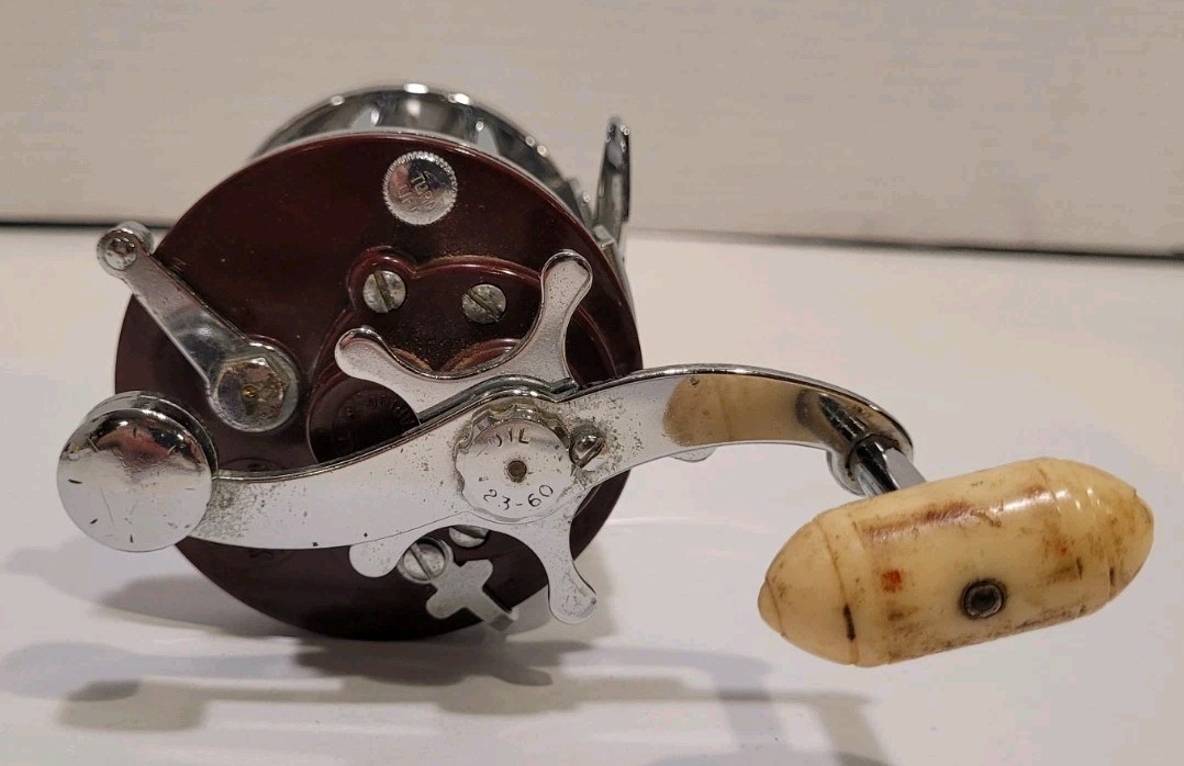 Vtg Penn Squidder No 140 Conventional Saltwater Fishing Reel Steel Ball Bearings