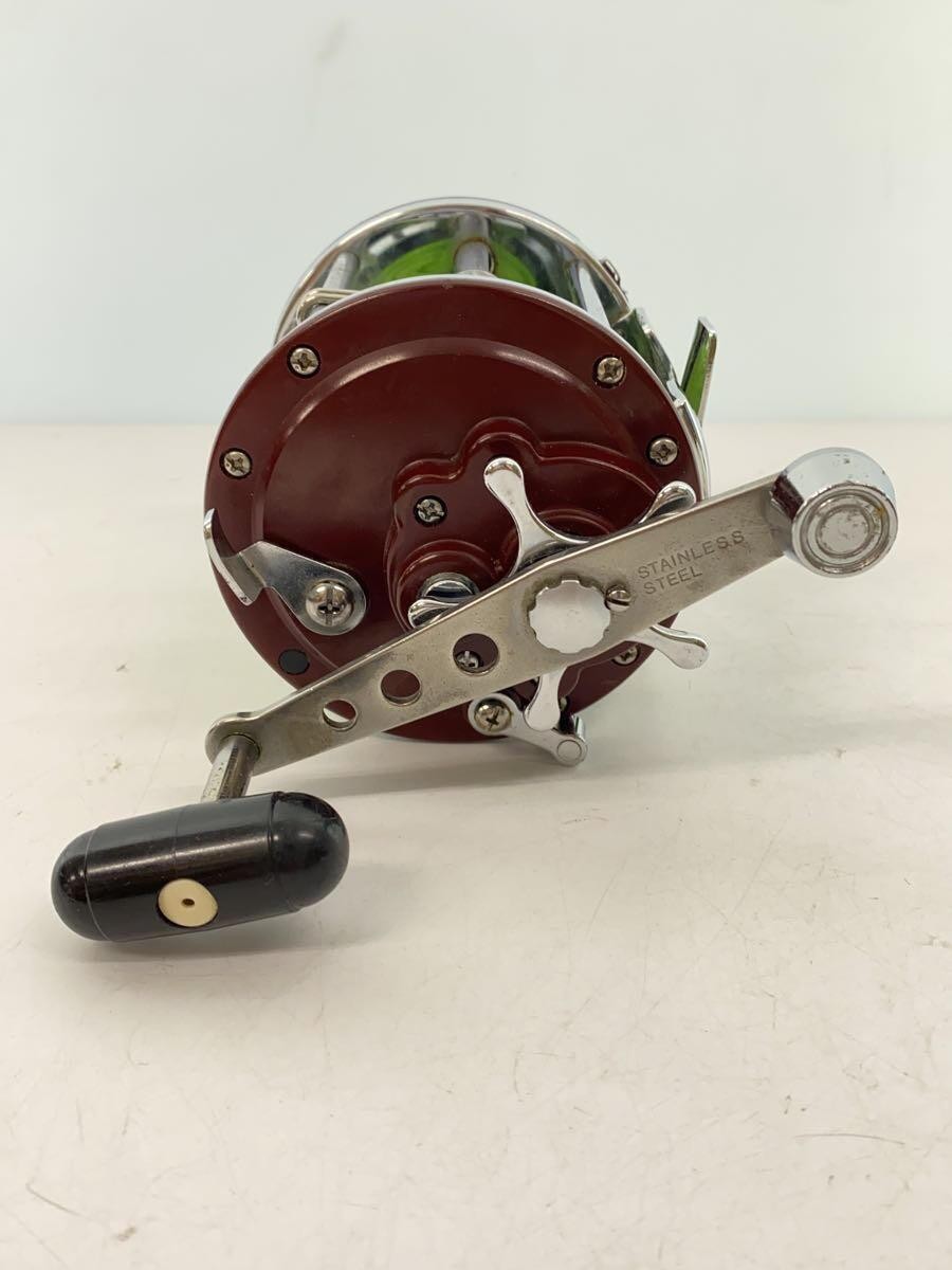 Daiwa ST-70 Fishing Reel, 10in x 9in x 9.5in, Used, Sport Equipment
