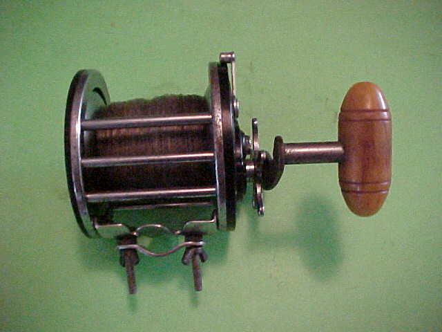VINTAGE PENN LONG BEACH 67 CONVENTIONAL FISHING REEL ((0)) L@@K ((0))