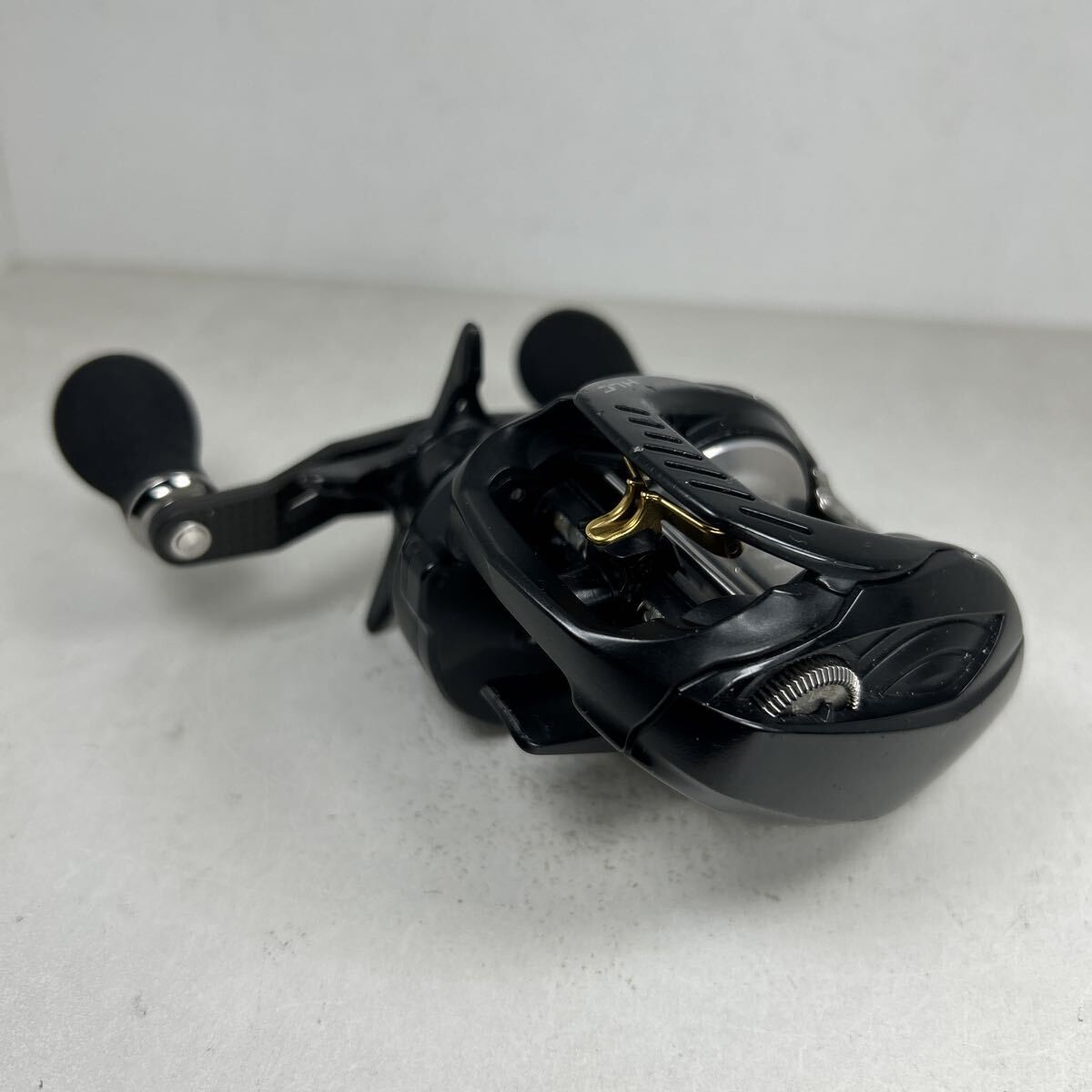 Daiwa 18 Zillion TW HLC 1516 7.3 Baitcasting Reel Japan