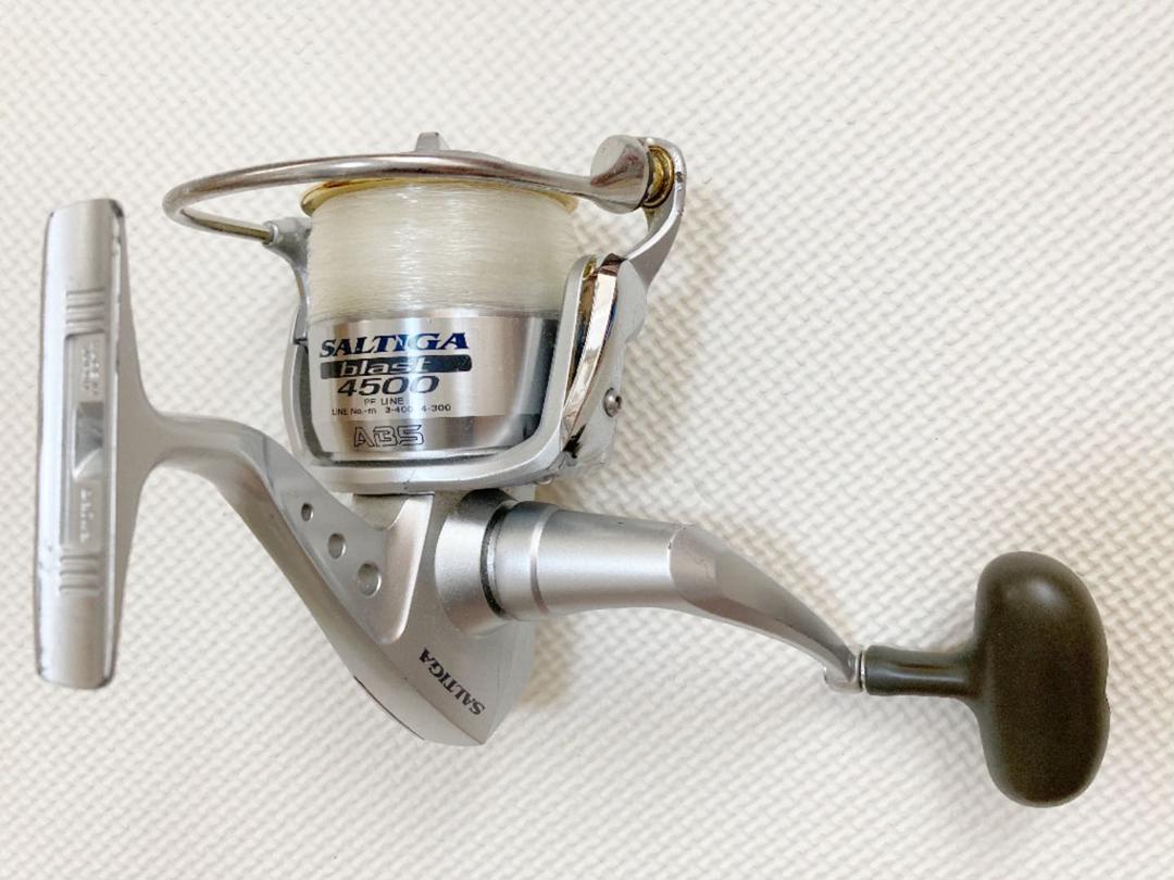 Daiwa Saltiga blast4500 /fishing /Reel /scratches and stains /japan