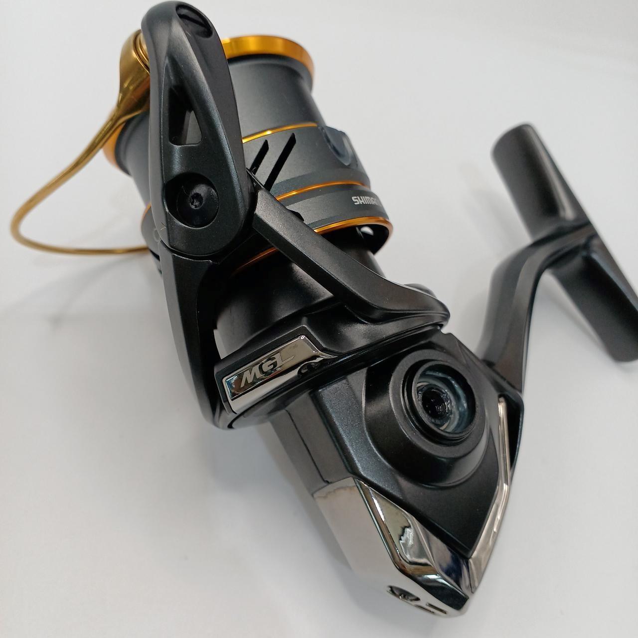 SHIMANO 21SOARE XR C2000SSHG Spinning reel Used