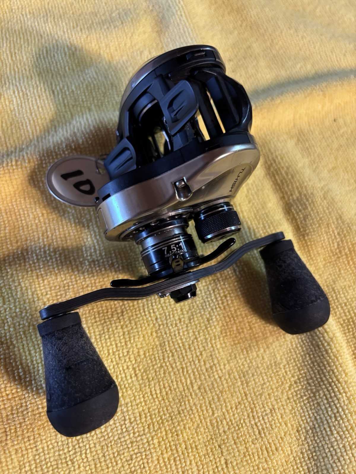 Lew’s HyperMag Baitcasting Reels