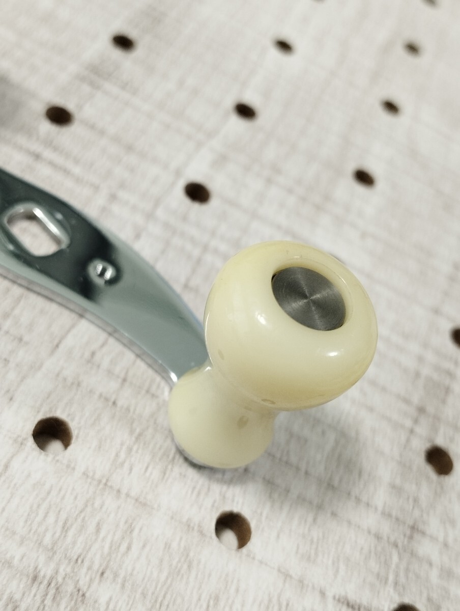 [K18F0003] Zaurus S-handle ABU Ambassadeur Handle, approx. 73mm between centers