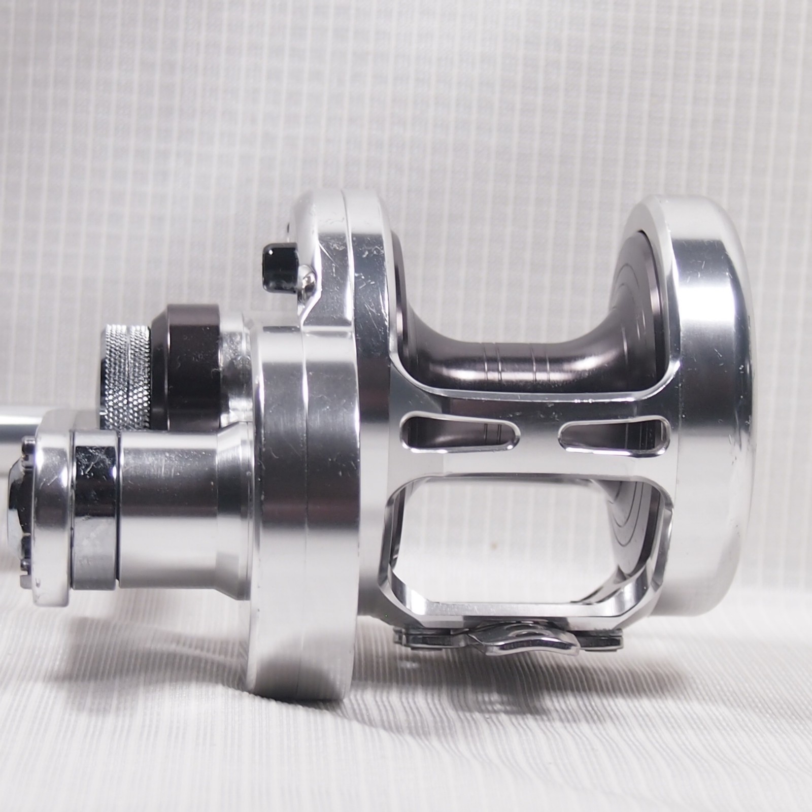 Daiwa Catalina LD 20SH Lever Drag Fishing Reel Right Handle 7.3 Ratio Offshore