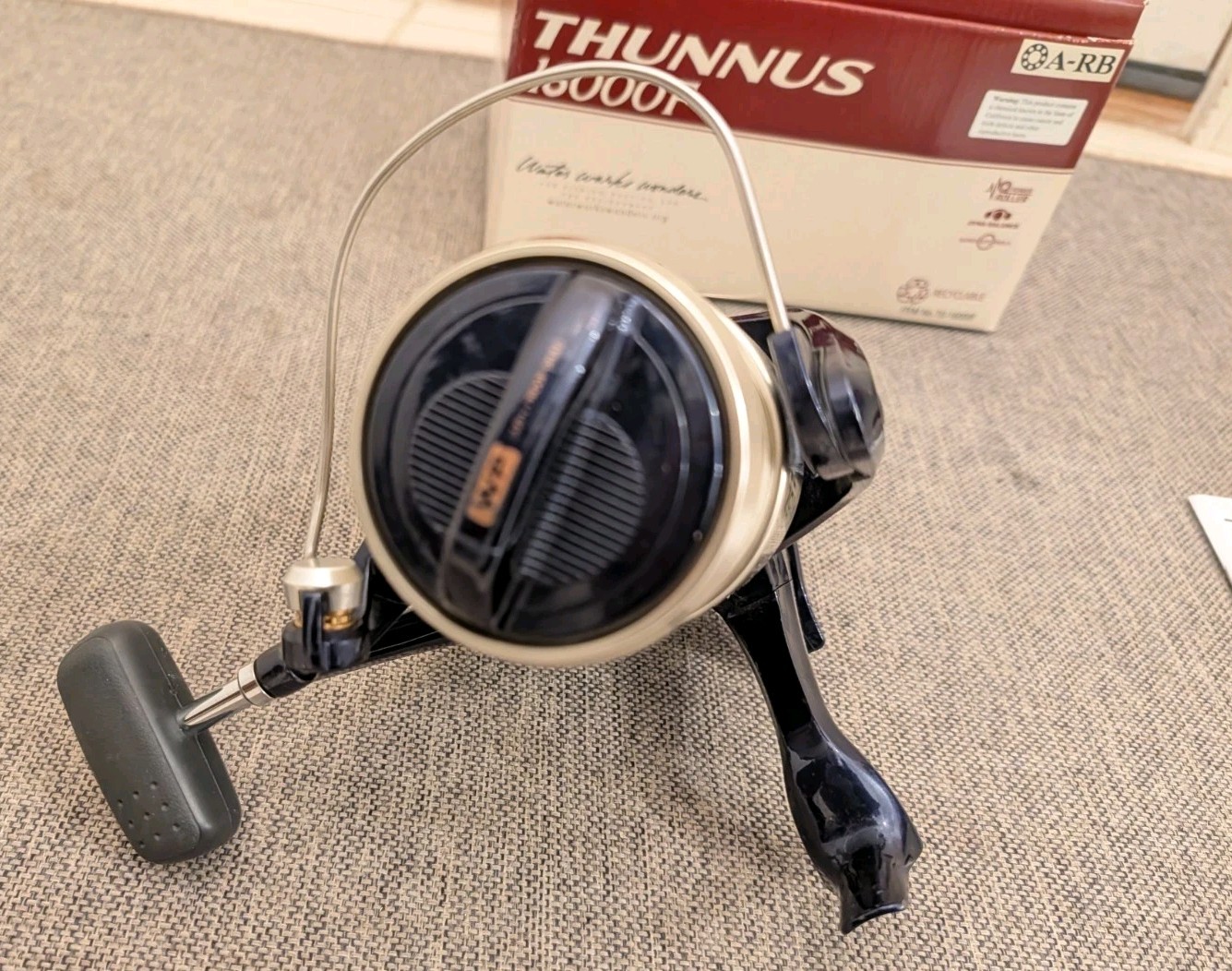 Very Nice Shimano Thunnus 16000F Large Spinning Fishing Reel