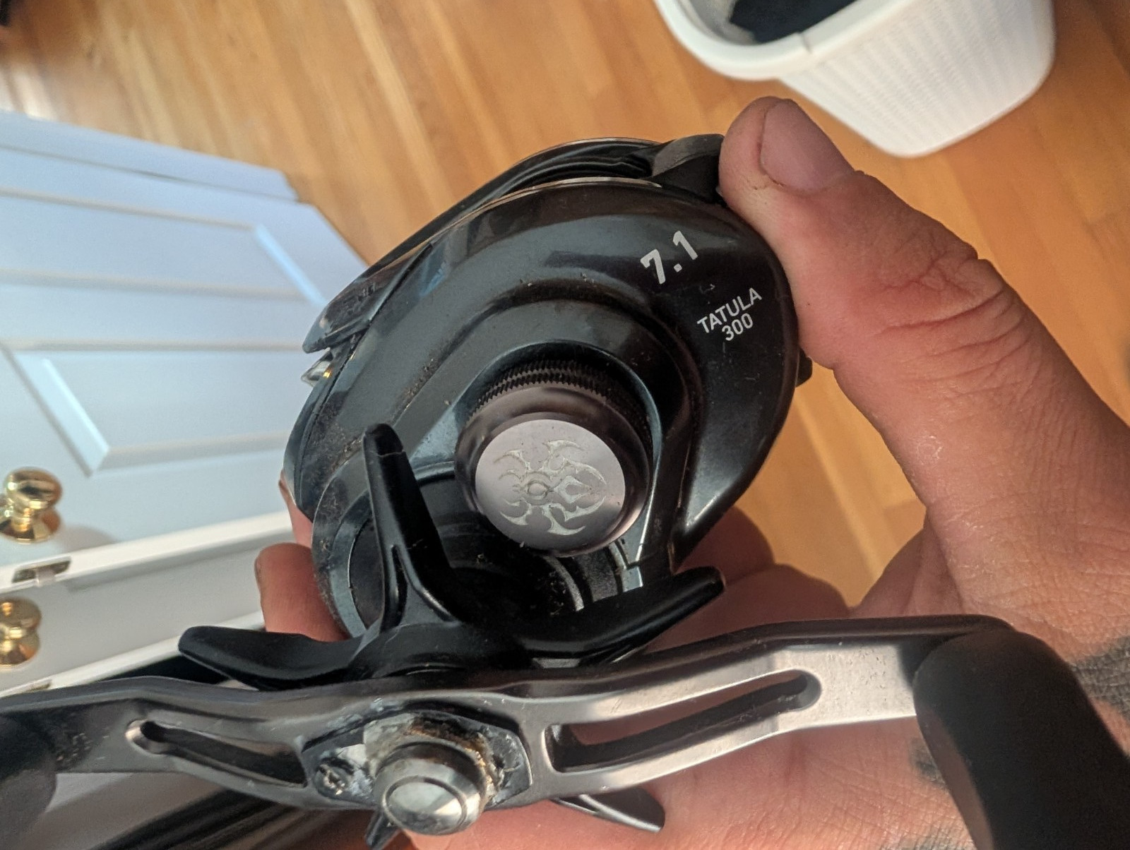 Daiwa Tatula 100 Size 100 7.1:1 Right Hand 7BB Low Profile Reel Black