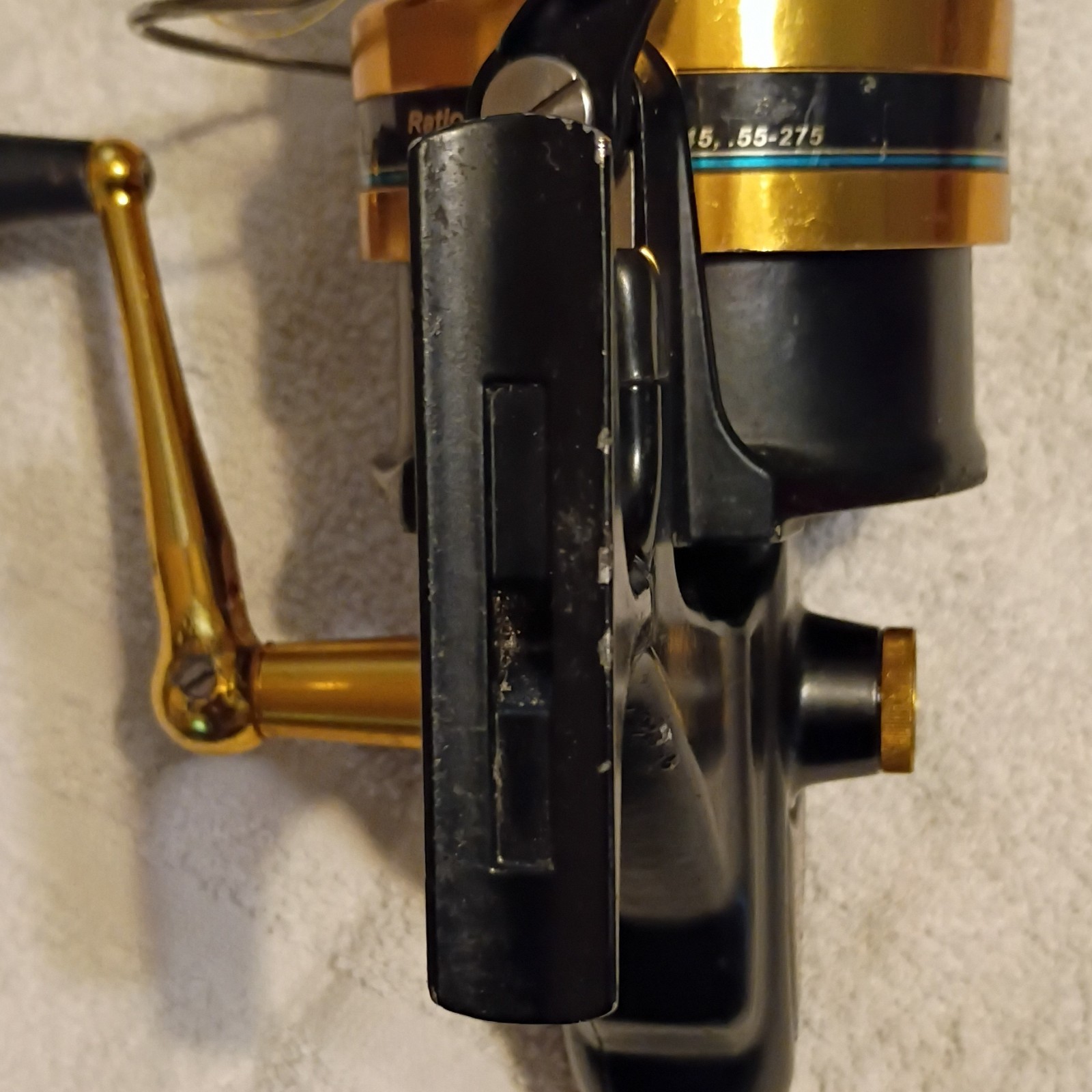 Penn 950 SSm Spinning Reel Black Gold Model 950SSm 15lb/275yd Capacity