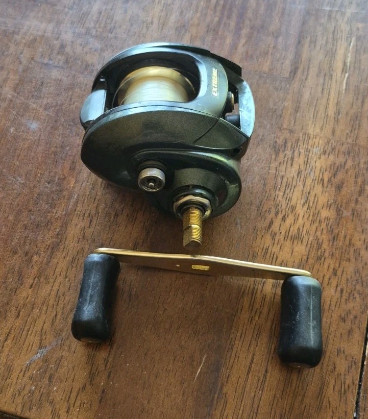 Bass Pro Extreme Baitcasting Reel for parts or project – see pics