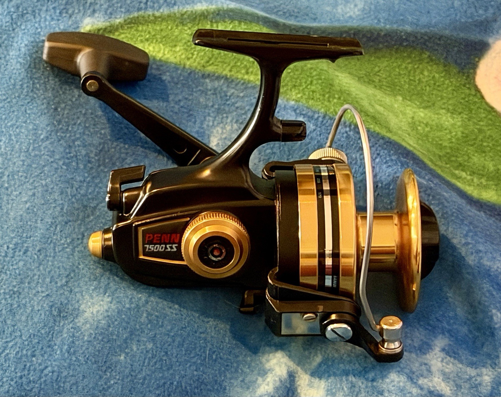 PENN 7500SS Spinning Reel Saltwater Freshwater Fishing Made In USA Very Clean