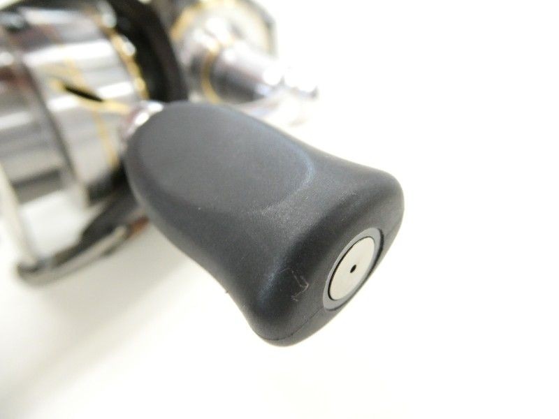 DAIWA Spinning Reel 20 LUVIAS LT4000-C 5.2:1 Saltwater Freshwater Bass