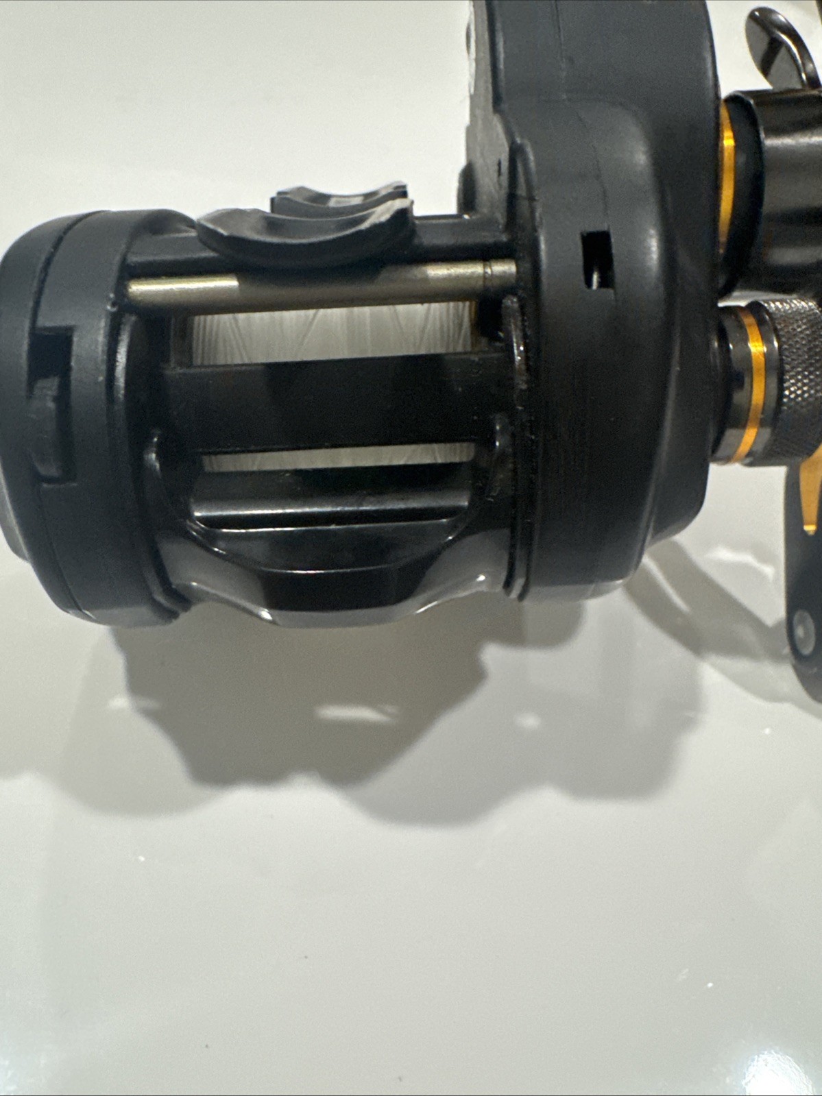 Penn Fathom 200 Low Profile 6.6 1 Left Hand Saltwater Fishing Reel