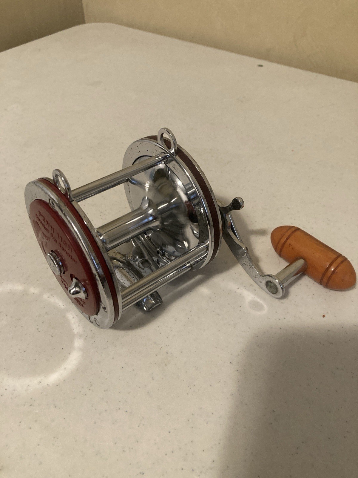 PENN Senator 4/0 113H High Speed Fishing Reel Red Vintage Ocean Snapper Offshore