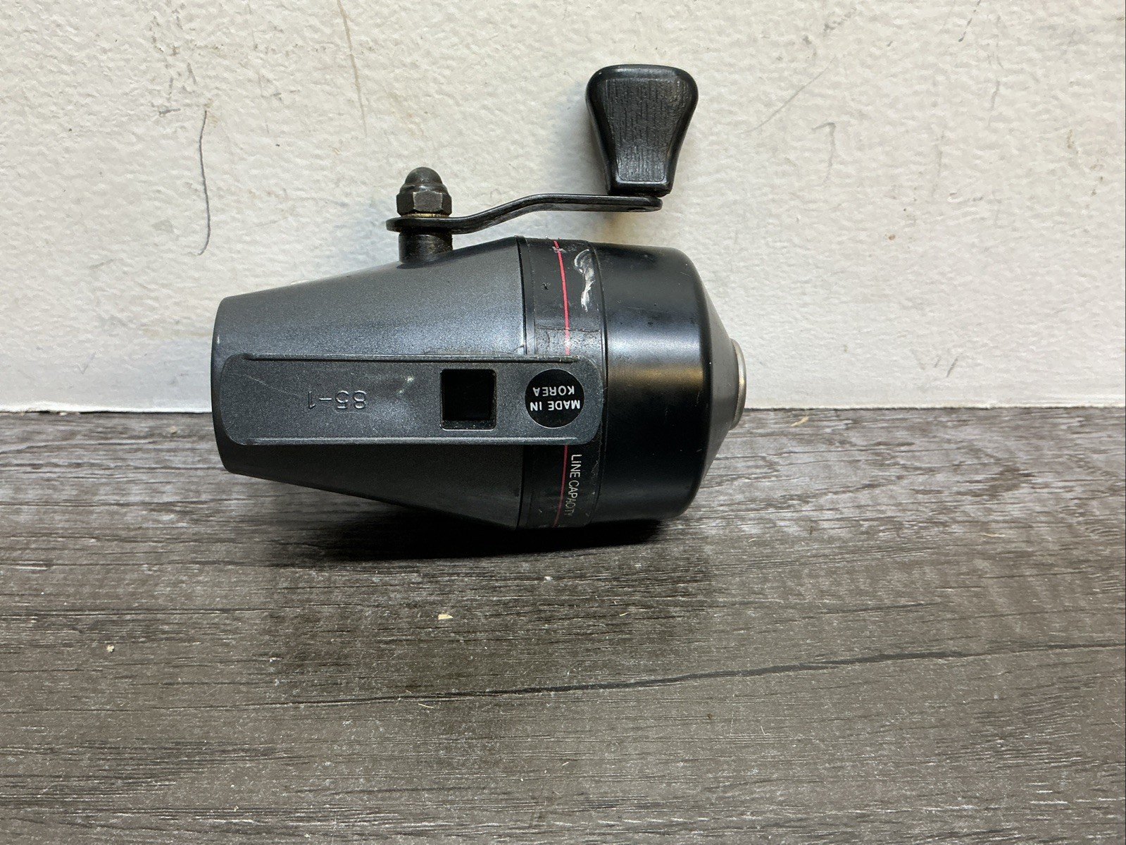 Vintage Abu Garcia Abumatic 374 Spin Cast Fishing Reel
