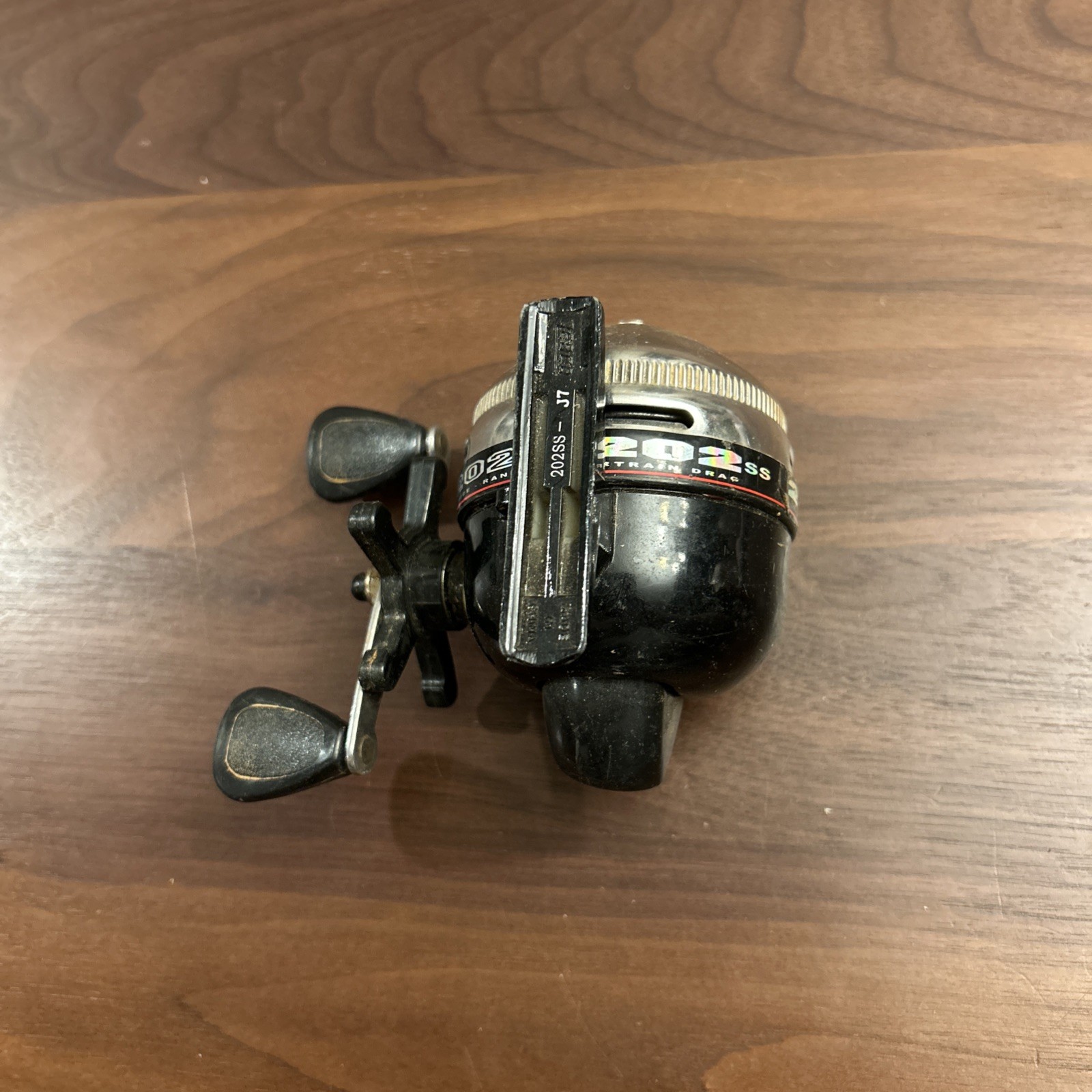 Zebco 202SS Spin Cast Fishing Reel L11