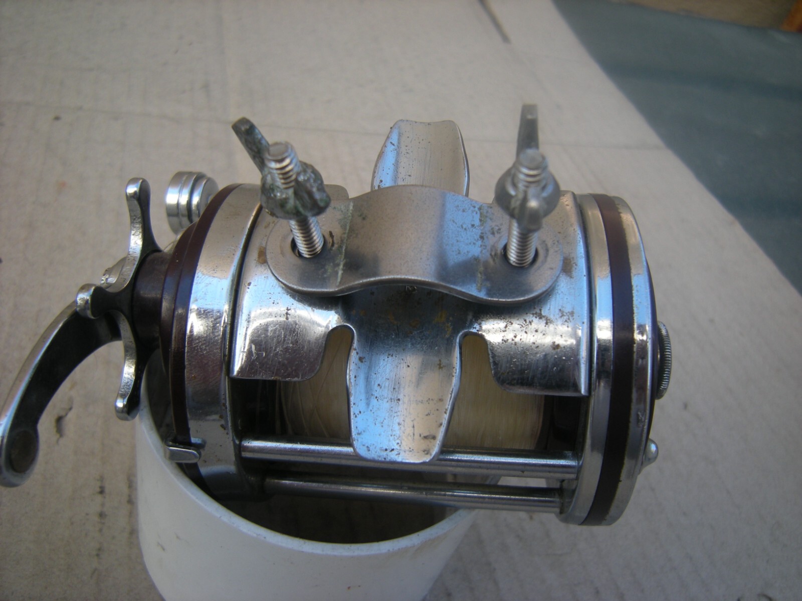 Penn Squidder 140P Classic Penn Fishing Reel with long cast plastic spool