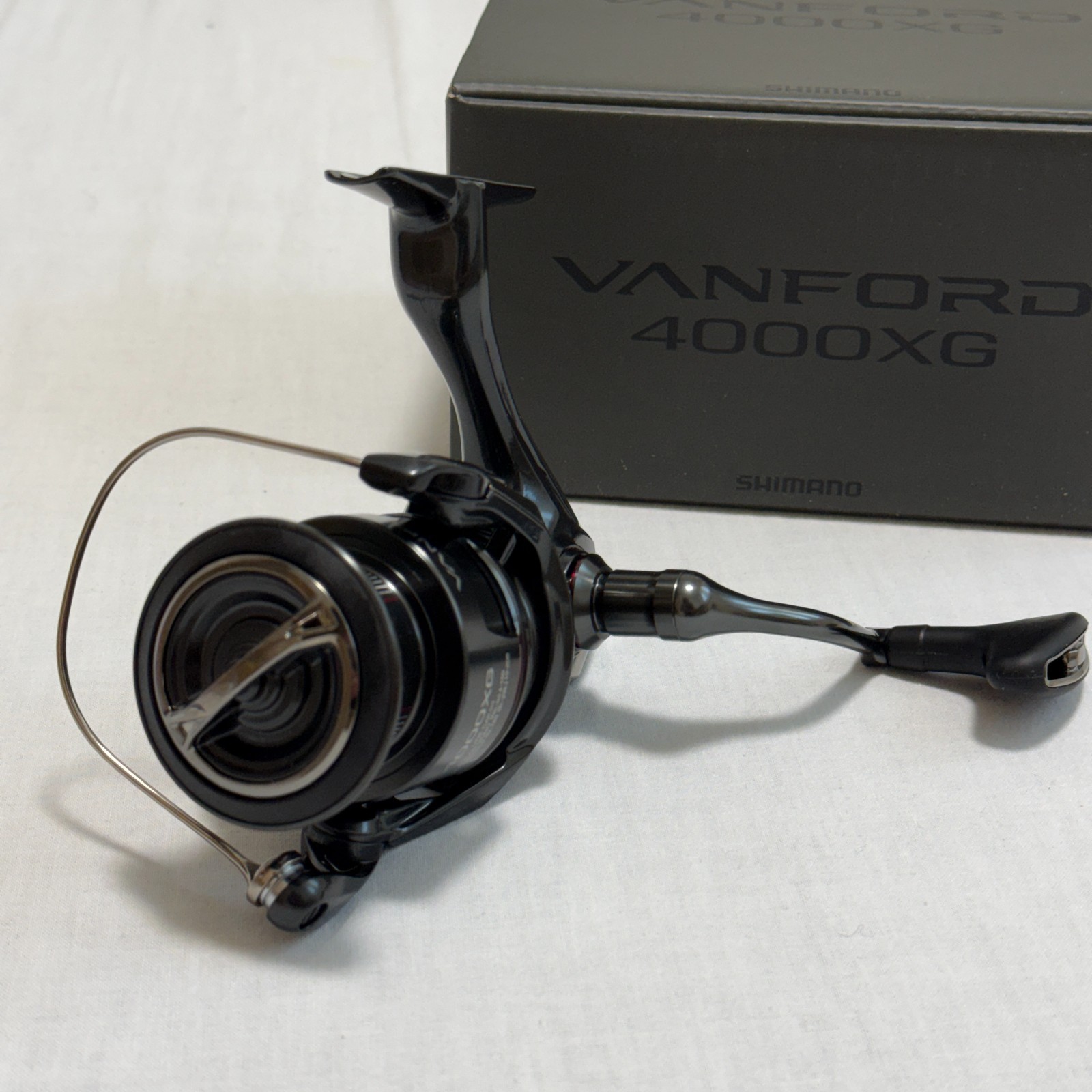 Shimano 24 Vanford 4000XG Spinning Reel From JAPAN [NEW]