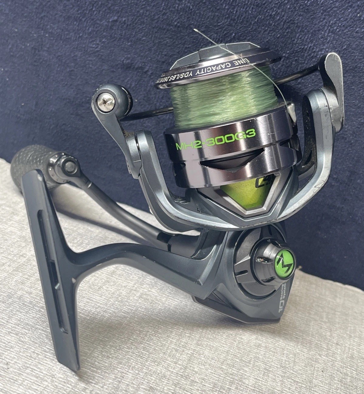 Lew’s Mach 2 MH2-300G3 Spinning Reel Gear Ratio 6.2:1 Bearing 10 C40