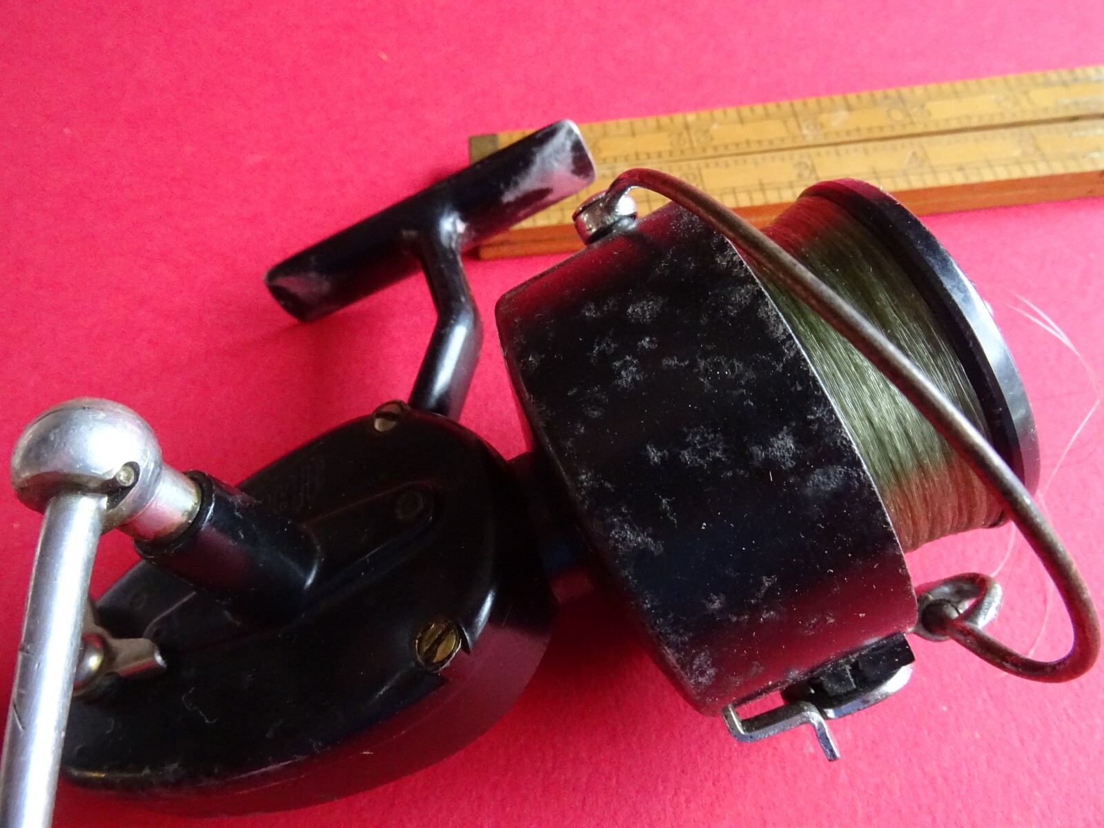 VINTAGE RIGHT HAND WIND 4TH MODEL MITCHELL (300SIZE) WORKING WITH FAULT SOLD A/F