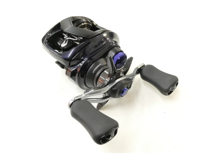 Daiwa 23 Saltist SV TW 80XHL PE SP
