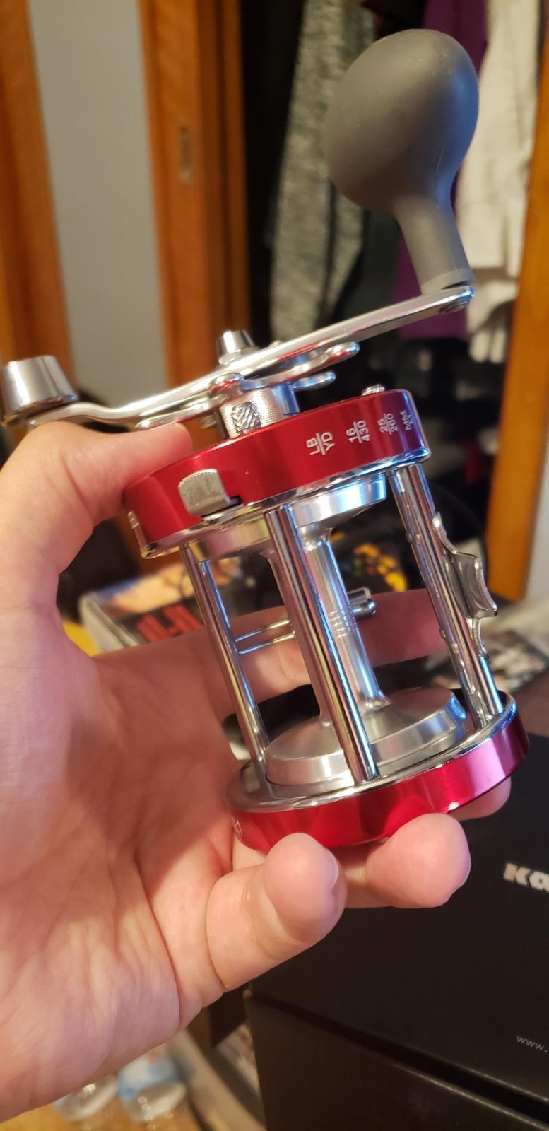 Rover Round Baitcasting Fishing Reel, Left Hand, 30lb Drag^