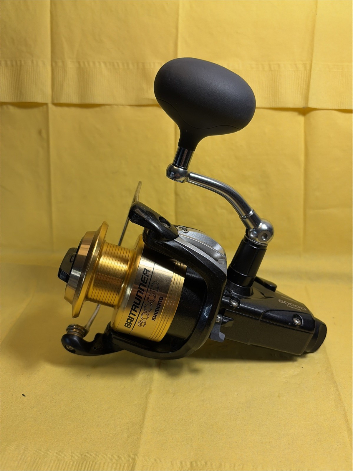 Shimano Baitrunner 6000D 4.8:1 Ratio Big Game Saltwater Spinning Reel Serviced