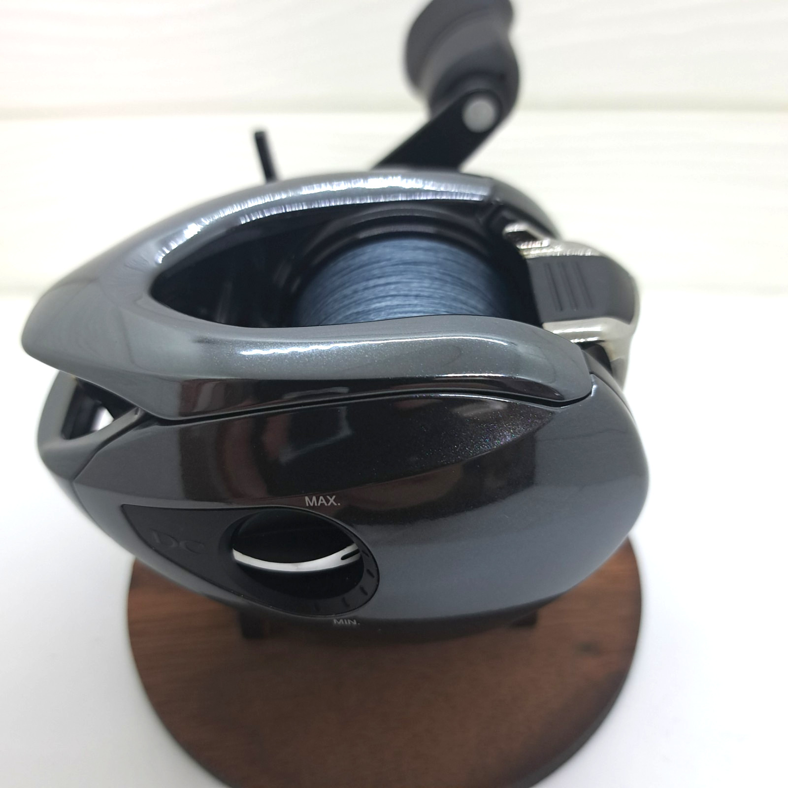 Mint Shimano 18 Antares DC MD XG Right-handle baitcasting reel from Japan